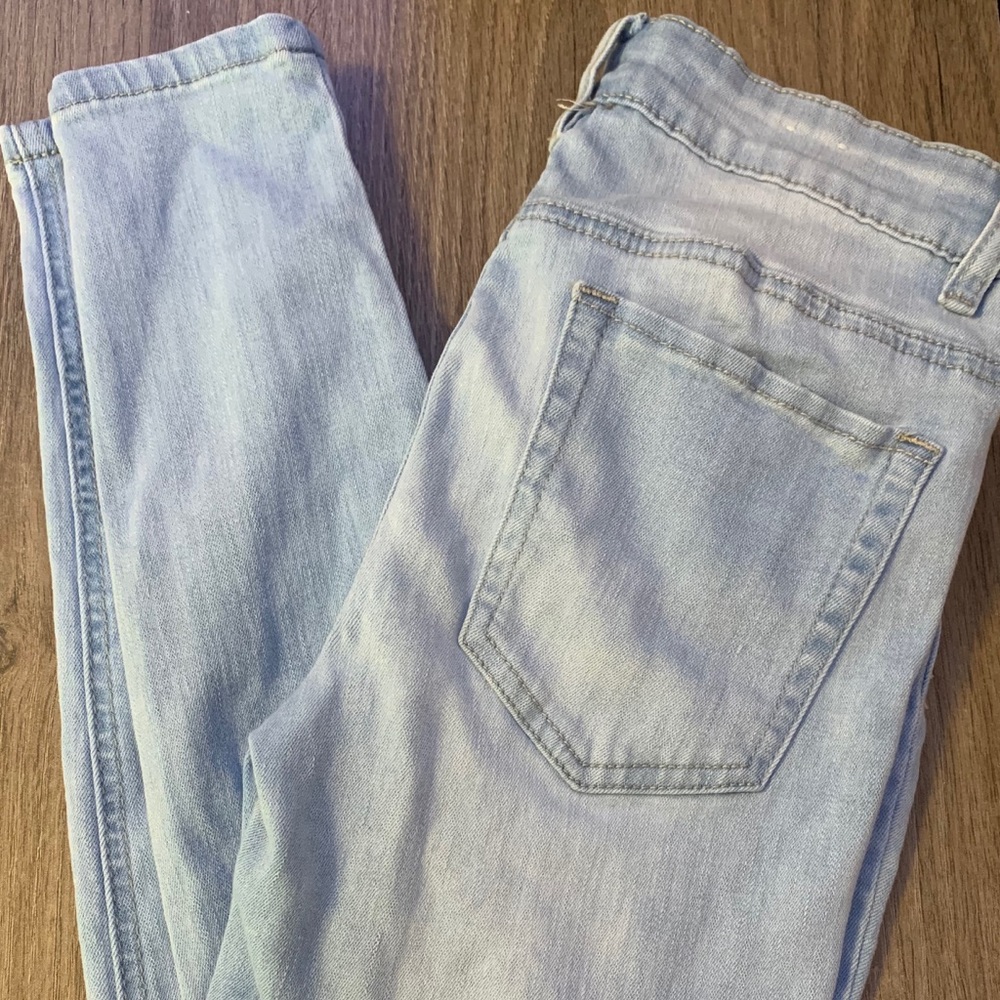 RUE 21 LIGHT,  SKINNY BLUE JEANS